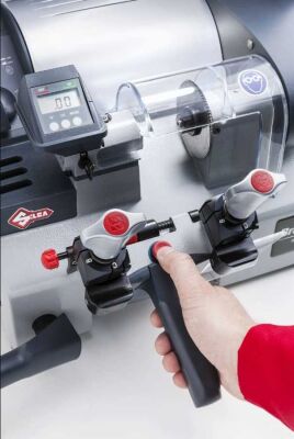 Silca Bravo Maxima Yale Anahtar Kesme Makinesi - 2